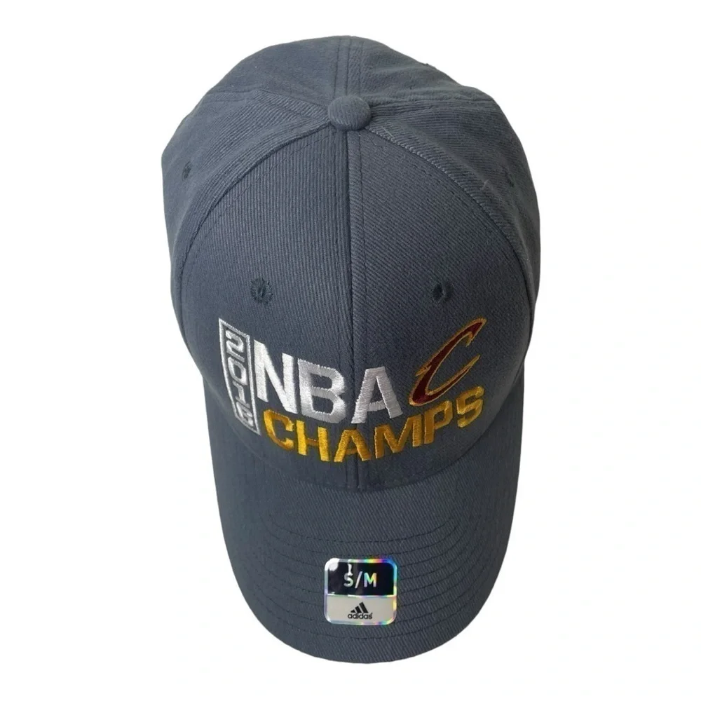 NWT Adidas Men’s 2016 NBA Champs Cleveland Cavaliers Grey Fitted Hat